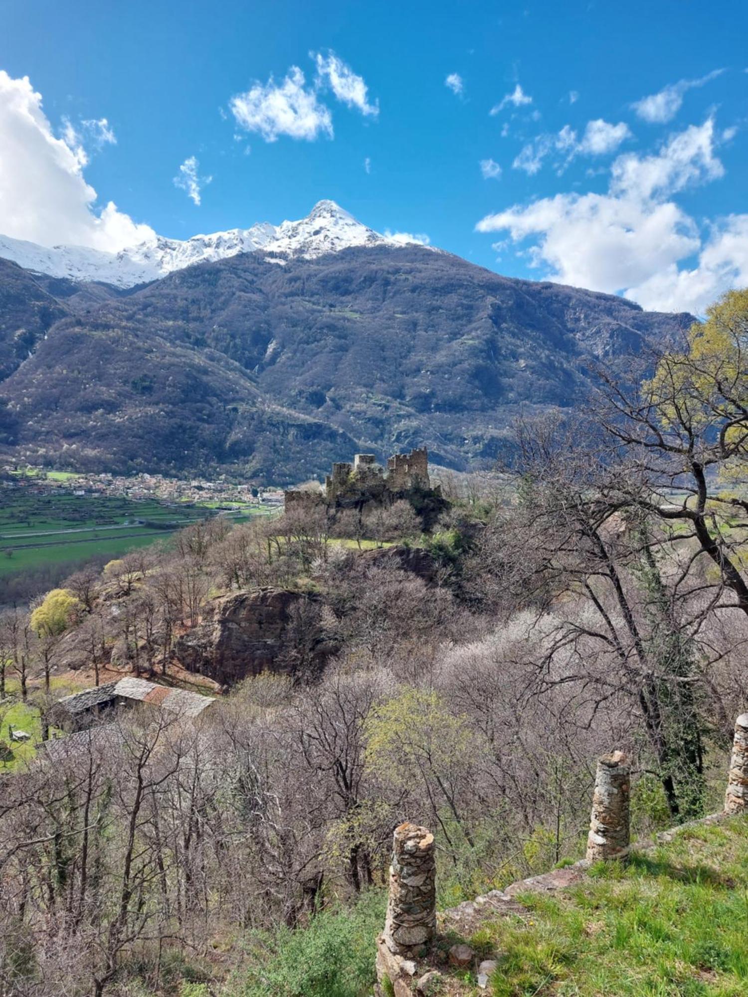 Bed and Breakfast Relais del Brigante Settimo Vittone Exterior foto